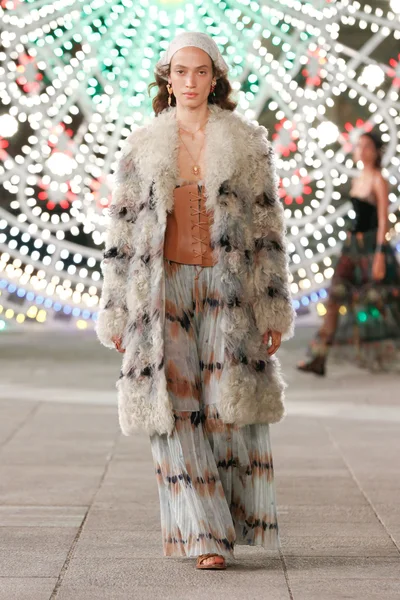 Look 56